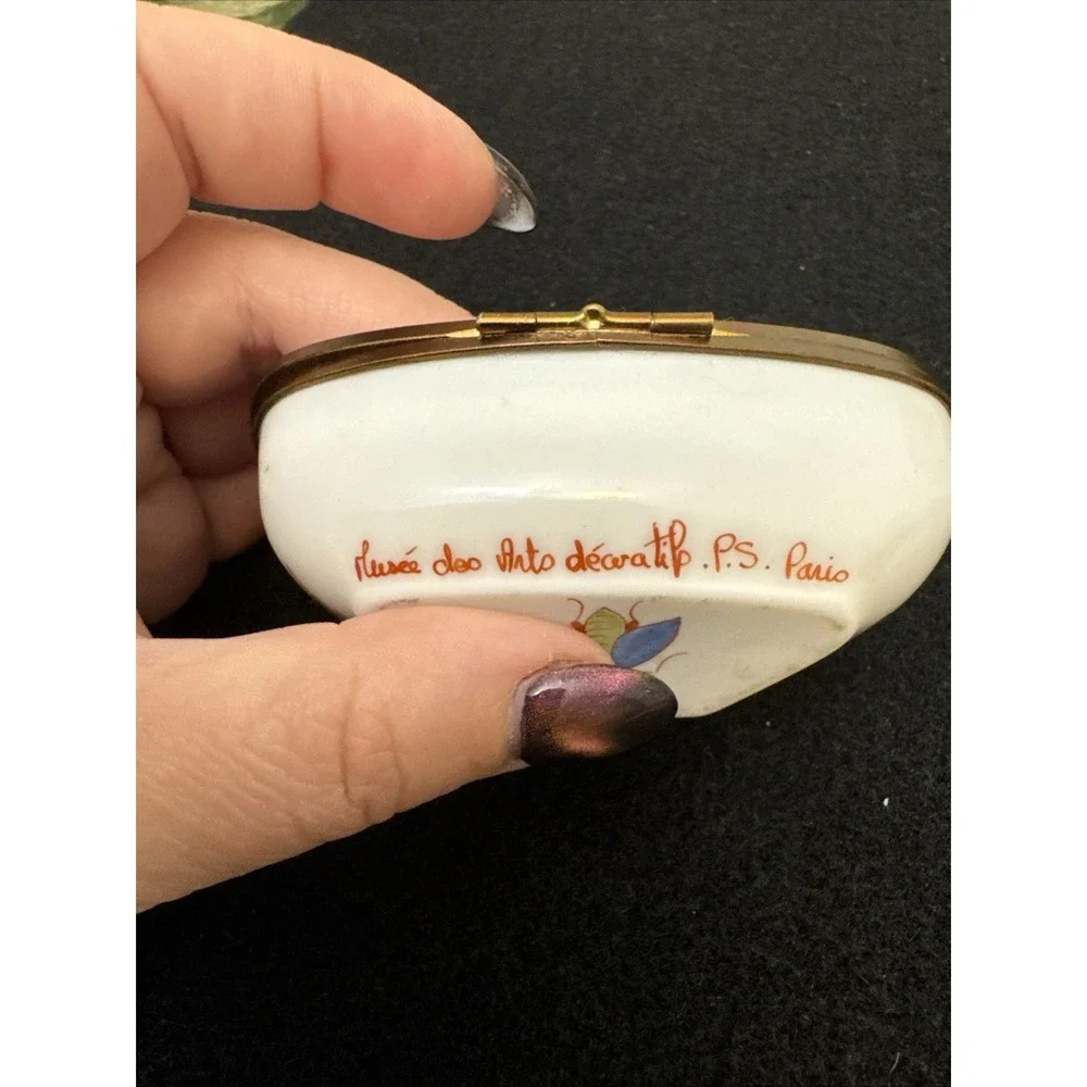 Musée des Arts Décoratifs Paris Vintage Hand-Painted Butterfly Moth Trinket Box
